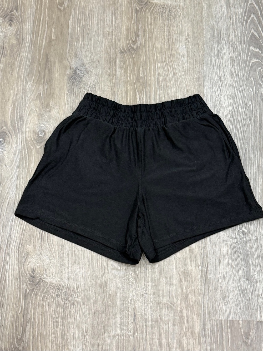 Athletic Works Buttercore High Rise Athletic Shorts Size Small Black Pockets